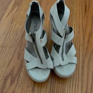 Espadrille wedge sandal size 7.5